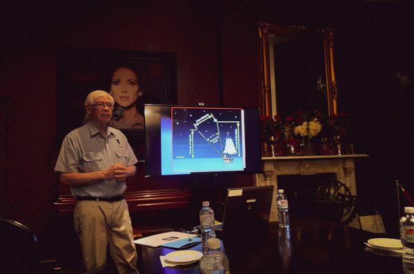 Volunteer Arthur Harvey presenting a talk to-West Australia Opera. Image Credit: Matt Woods