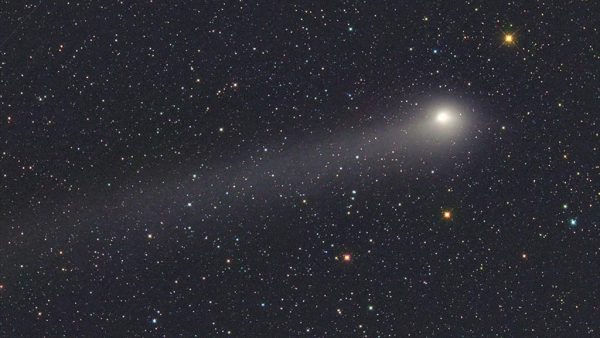 A Comet. Image Credit: Universe Today