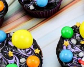 Galaxy cupcakes banner