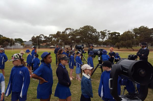 North Kalgoorlie School Incursion. Image Credit: Matt Woods