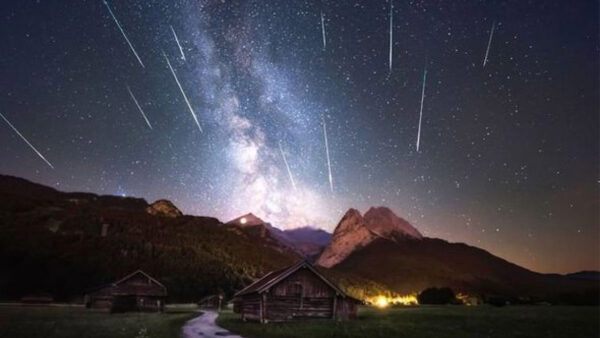 The Southern Taurid Meteor Shower. Image Credit & Copyright: Jimmy Westlake